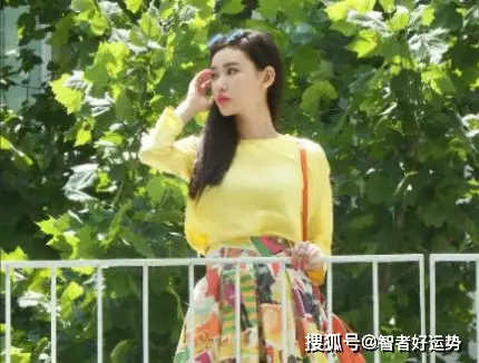 顶级漂亮星座女生排名_顶级漂亮的五大星座女生_漂亮的星座女