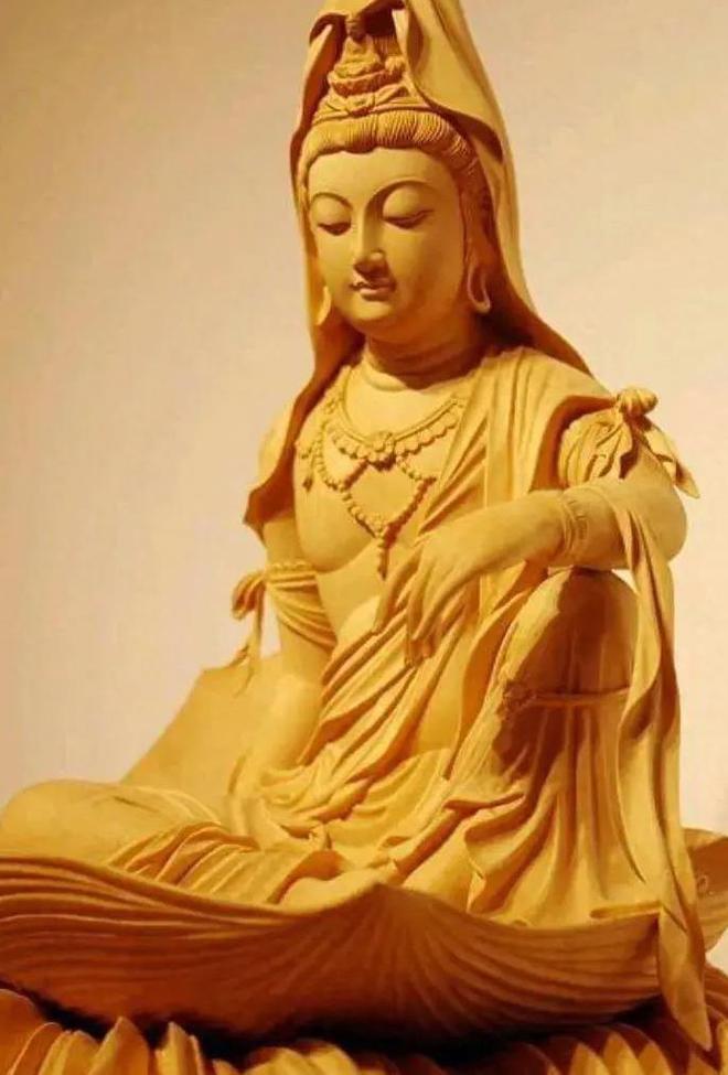 白羊座女性穿越古代，勇往直前战胜困境，成为英雄式人物