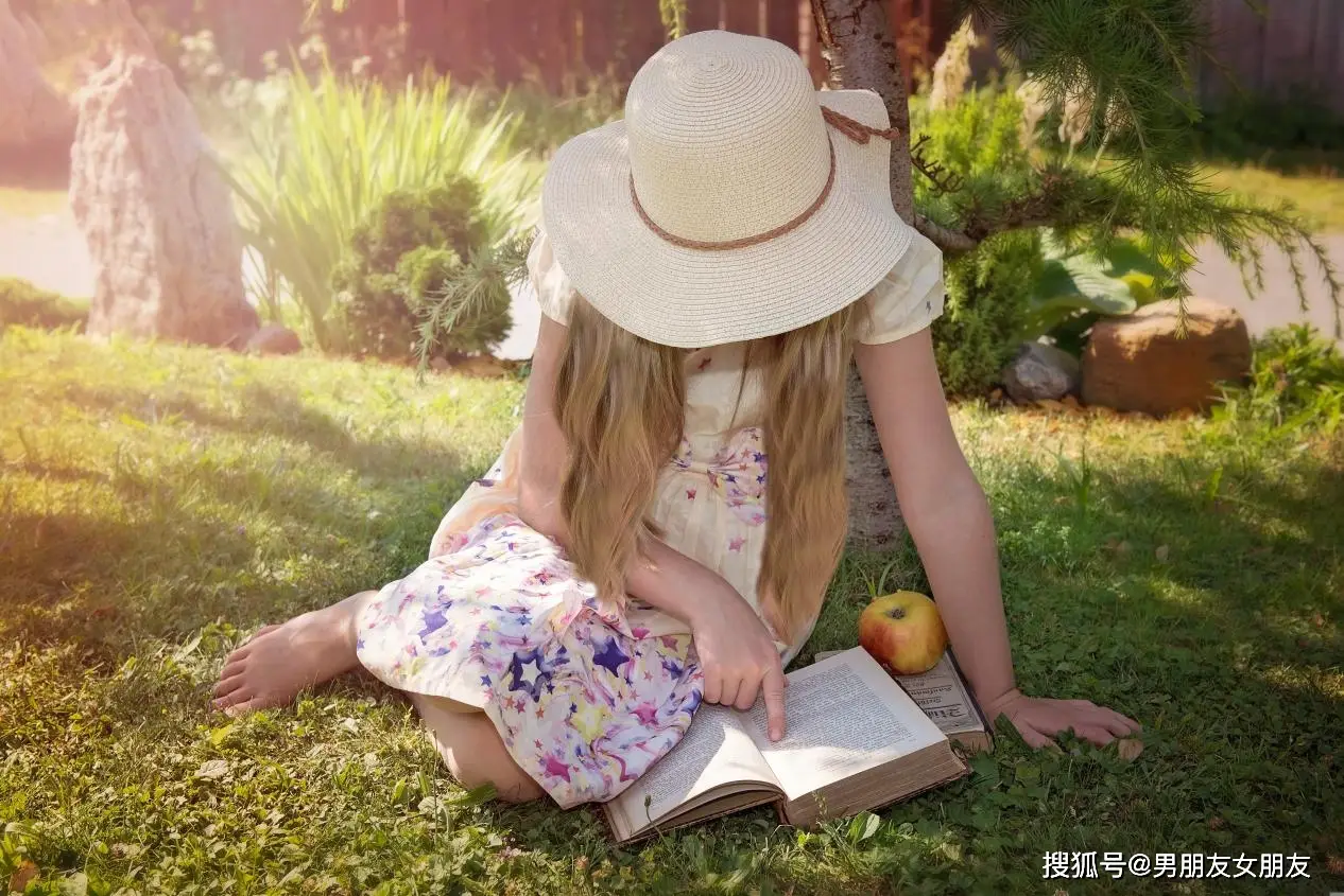伴侣星座说话女生喜欢什么_各星座女生喜欢什么样的男生_喜欢说话的星座伴侣女生