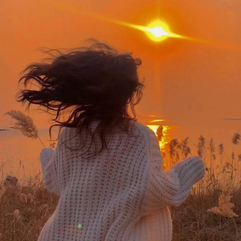 星座头像女射手座_手机头像十二星座女生_头像星座头像