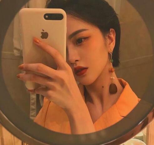 头像暗黑系女冷血_星座头像女生暗黑风冷霸气_头像霸气冷酷黑暗系女