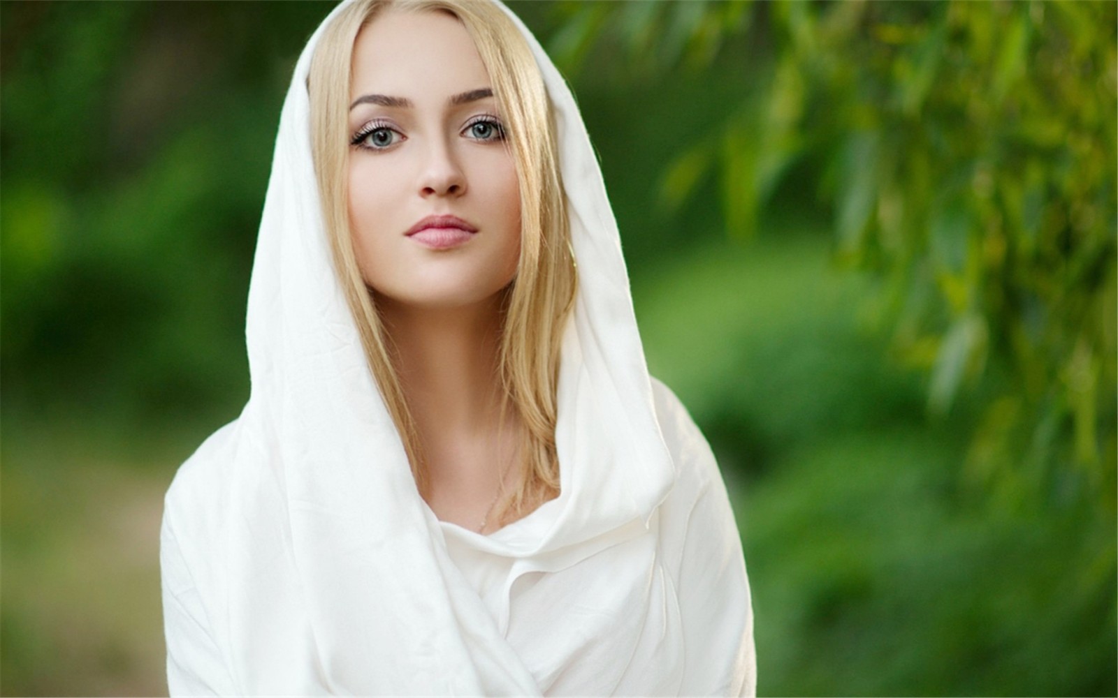 最近失去爱情的星座女生_失去后才想念的星座女_失去那个星座女会后悔