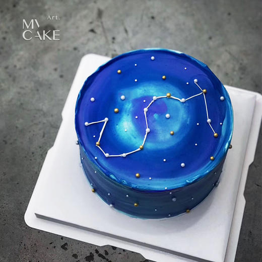十二星座蛋糕：美食还是文化符号？揭秘女性热捧背后的真相