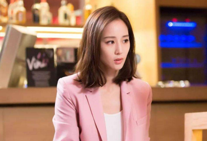 星座女特点_星座女的_22岁女生什么星座的人
