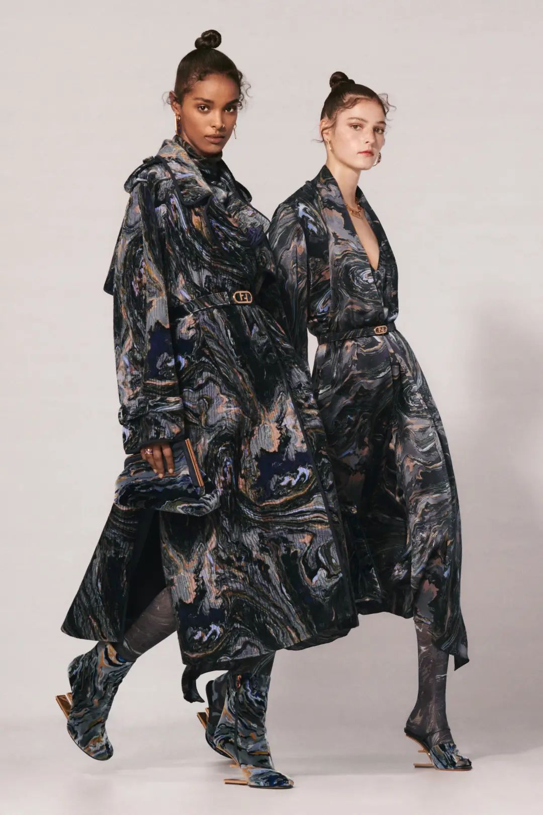 高清服装效果图_高清服饰图片_女生星座服装大全图片高清