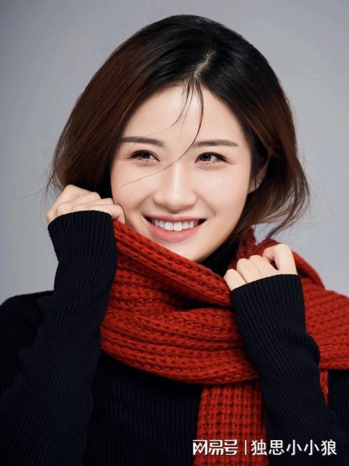 十二星座女性魅力大揭秘：哪个星座最为迷人？