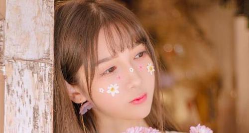 女生童装穿搭星座_童装穿搭技巧_穿童装的女生
