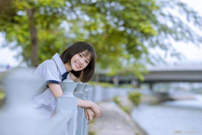 射手座女性与白羊座男性星座匹配：自由探险共谱激情之旅
