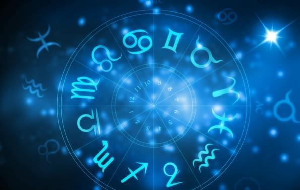 创意星座女生发型图片_十二星座创意发型女生_十二星座女生的专属发型