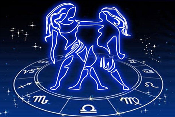 双向星座女生怎么追_双向星座女生性格_双向星座的女生
