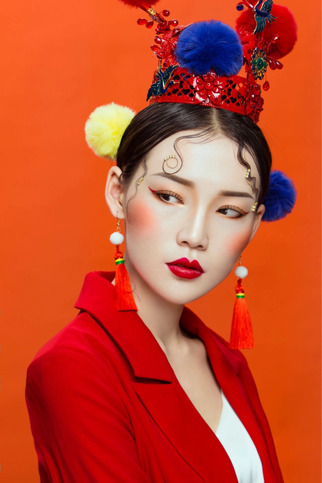 十二星座女性妆发大揭秘，白羊独立风 vs 金牛典雅质，谁更迷人？